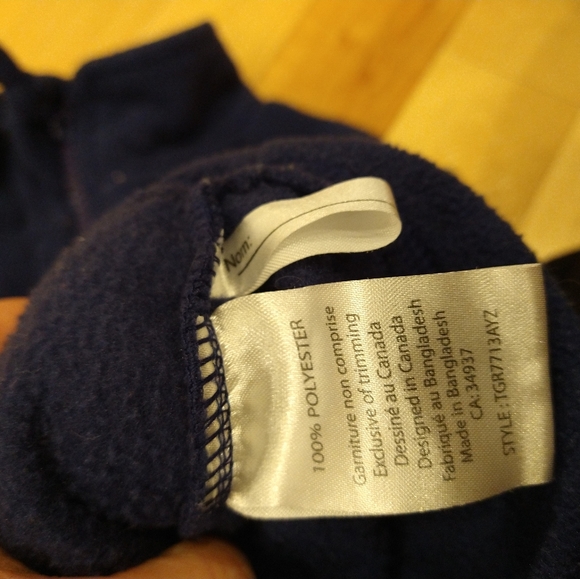 3/20$ 2T Tag zip up blue fleece sweater - Picture 4 of 6